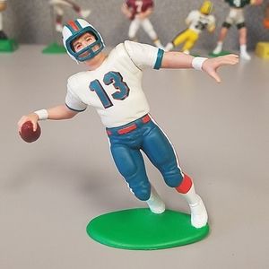 1997 NFLP MIAMI DOLPHINS MARINO #13  kENNER